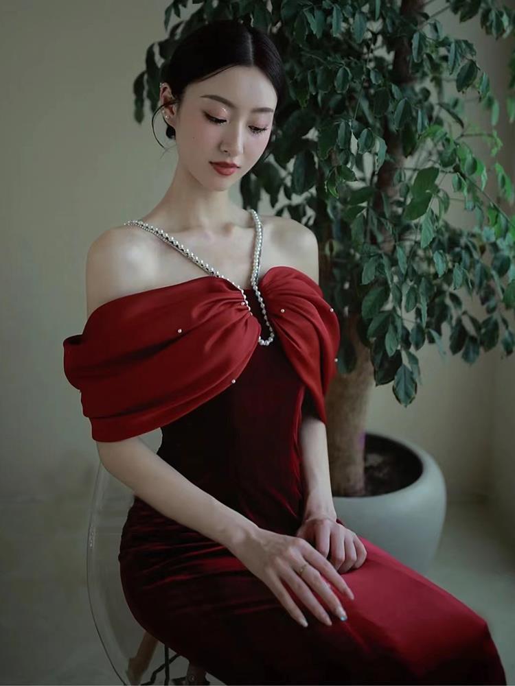 Women's Wine Red Fishtail Evening Dress