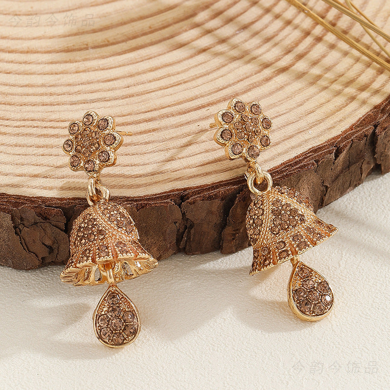 Bohemian Style Heart-shaped Diamond Bell Earrings